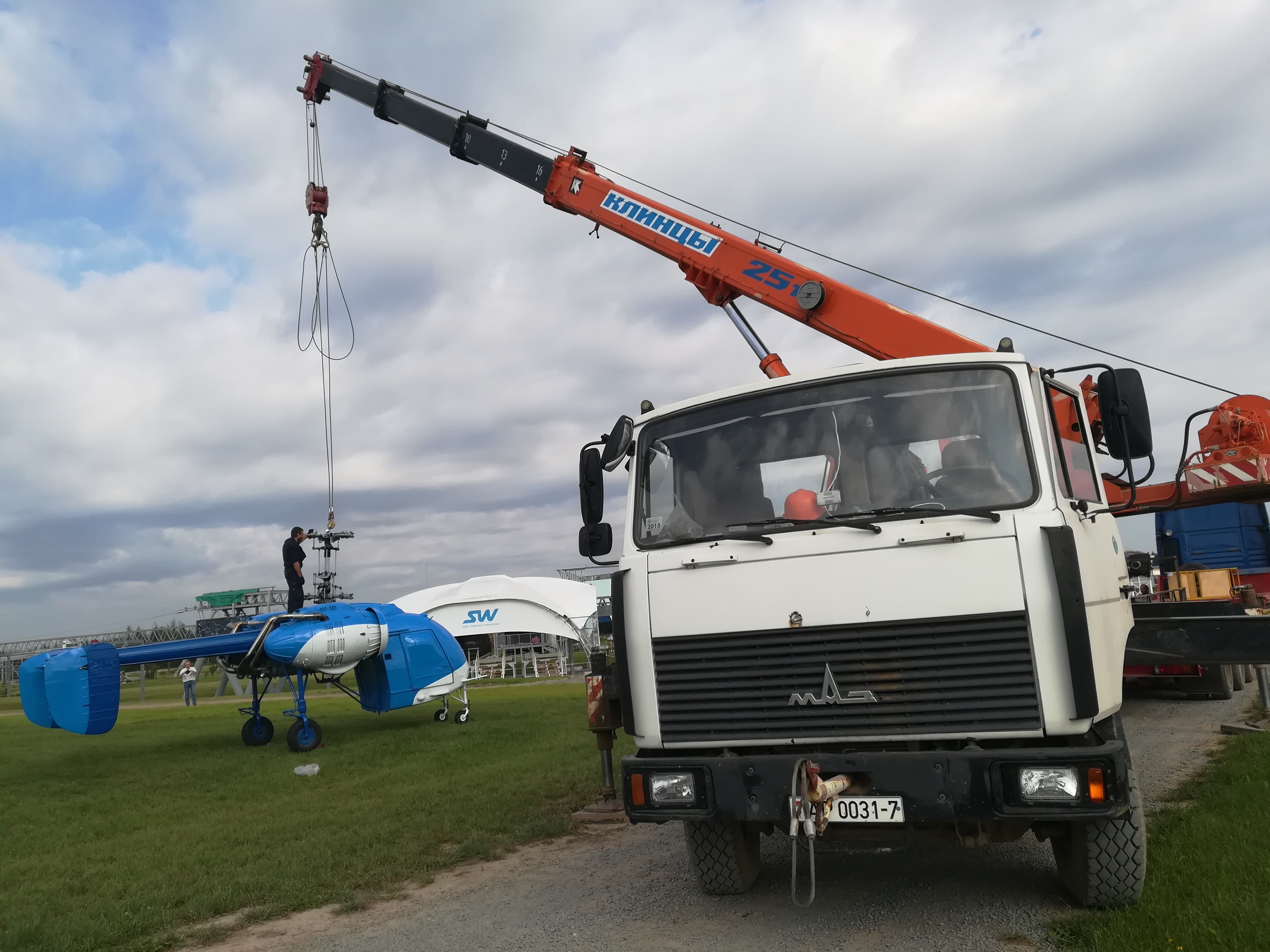 Аренда автокрана в Лида по низкой цене. Услуги строительного крана  недорого! Опытные крановщики.